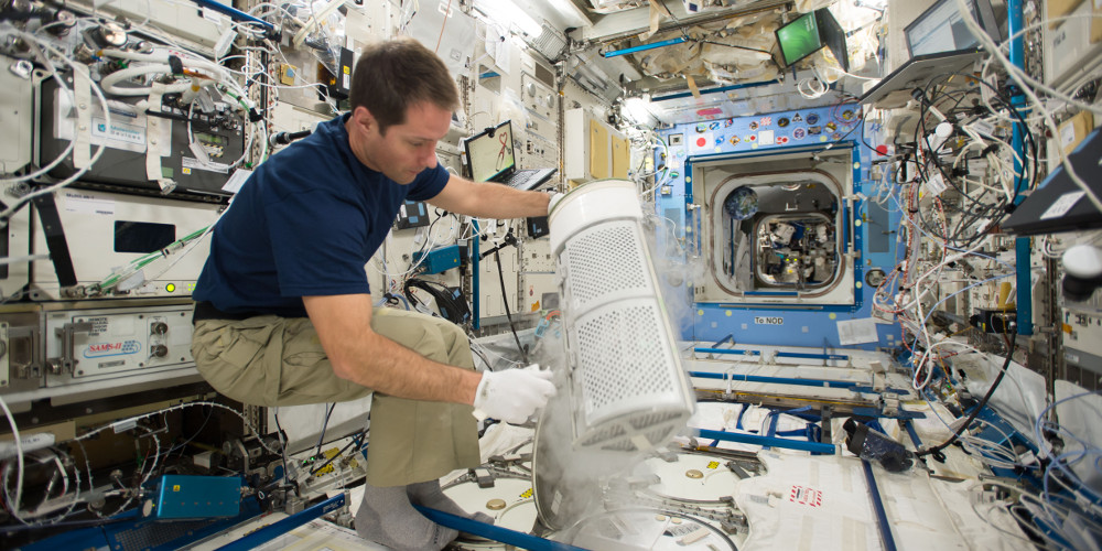 Im Orbit um unseren blauen Planeten – Ein Einblick in das Leben und Forschen auf der ISS