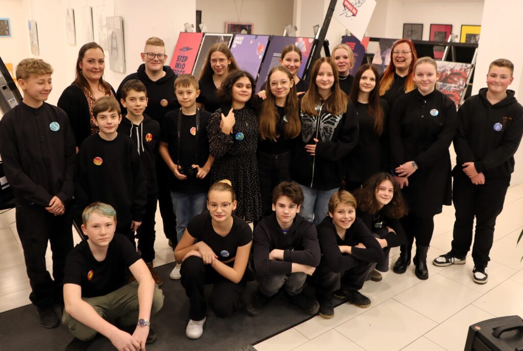 MS Deutschlandsberg hebt ab mit der Wanderausstellung “Step into Space”